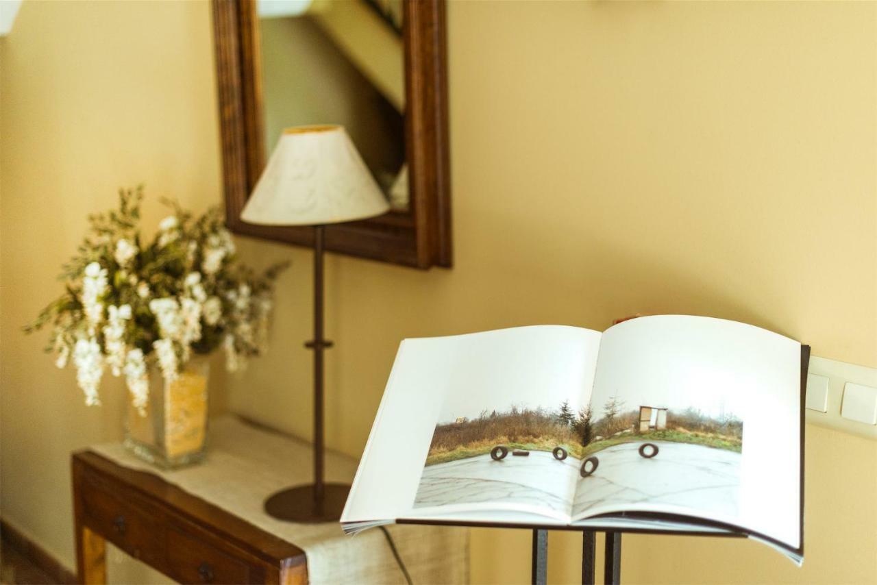 El Tiempo Recobrado - Hotel De Relax En El Bierzo Villamartin de la Abadia ภายนอก รูปภาพ